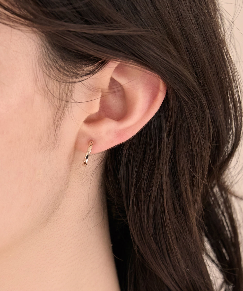 Phoebe/フィービィー】 【金属アレルギー対応】スパークフープ