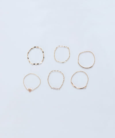 【K10】タイニービジューチェーンリング　BOX付き