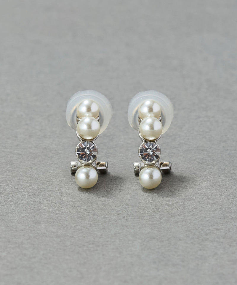 【シリーズ累計販売15000点突破！】【痛くないシリーズ】ノーブルパールシャインエアリーイヤリング