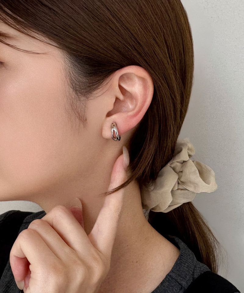 ウェーブスナップイヤリング