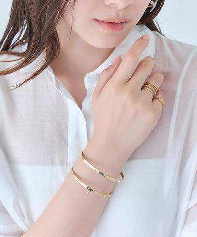 【金属アレルギー対応】2ラインテクスチャーワイドカフバングル/ニッケルフリー