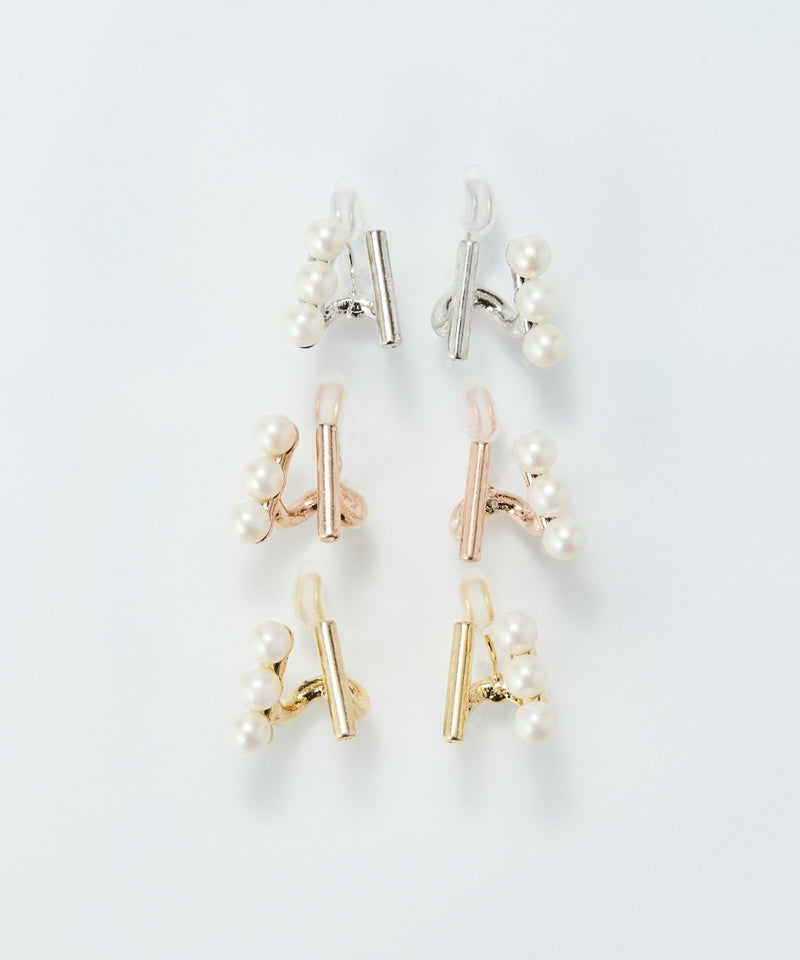 【痛くないシリーズ/金属アレルギー対応】ダブルデコレイトパールライトフィットイヤリング