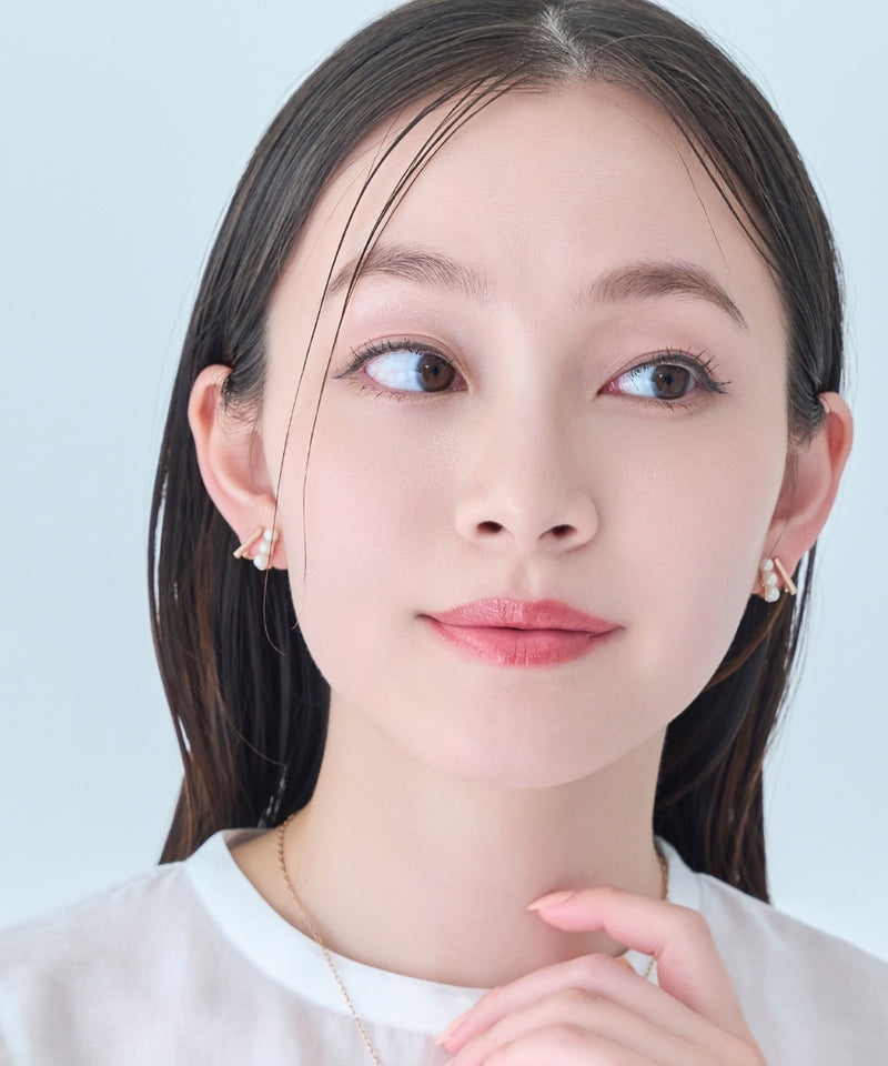 【痛くないシリーズ/金属アレルギー対応】ダブルデコレイトパールライトフィットイヤリング