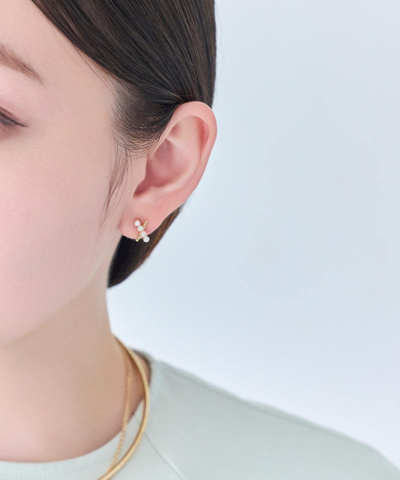 【痛くないシリーズ/金属アレルギー対応】パールクロスライトフィットイヤリング