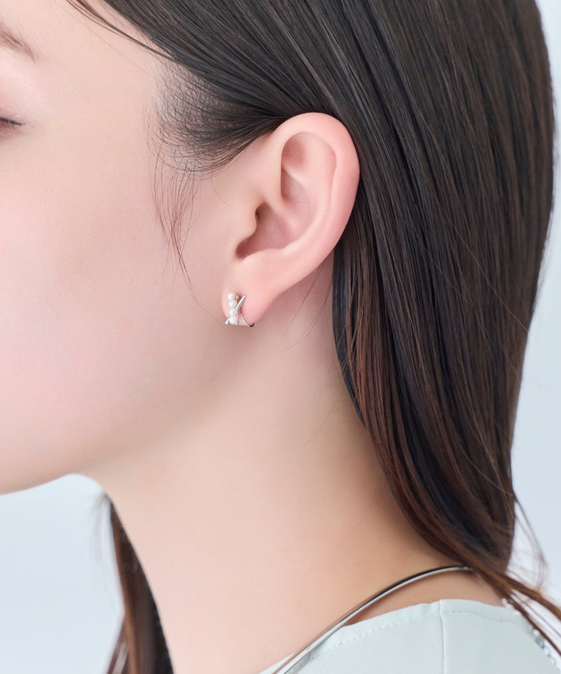 【痛くないシリーズ/金属アレルギー対応】パールクロスライトフィットイヤリング