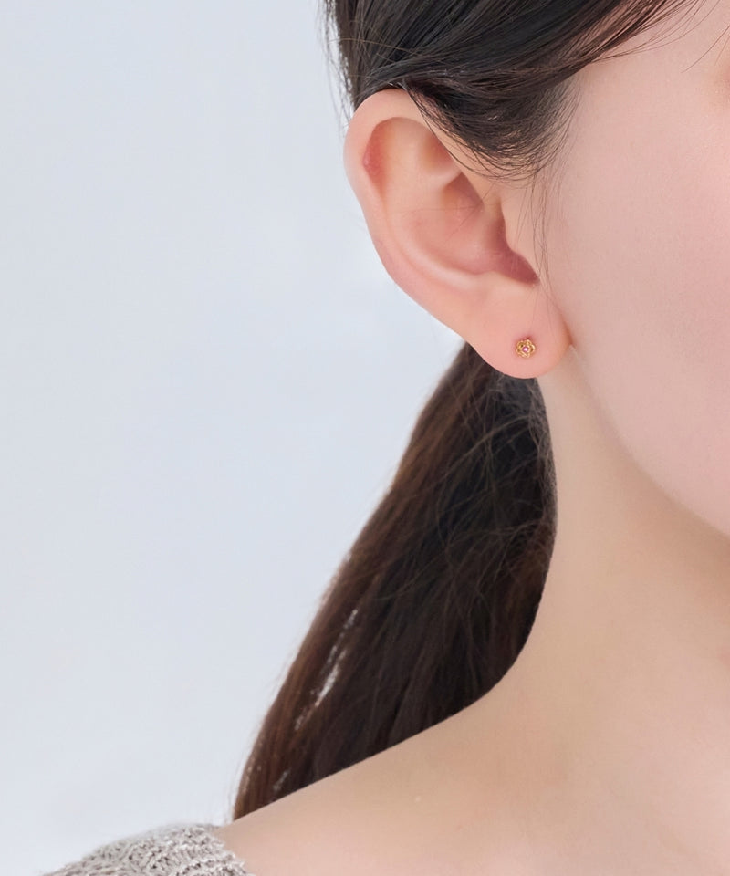 【金属アレルギー対応】プチフラワービジュースタッドピアス（片耳）