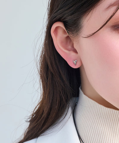 【金属アレルギー対応】ハートリーフセラミックピアス（片耳）