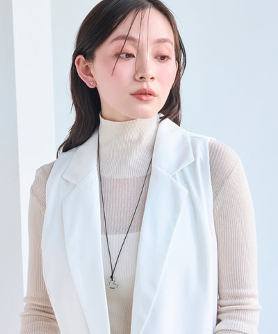 【金属アレルギー対応】ハートリーフセラミックピアス（片耳）