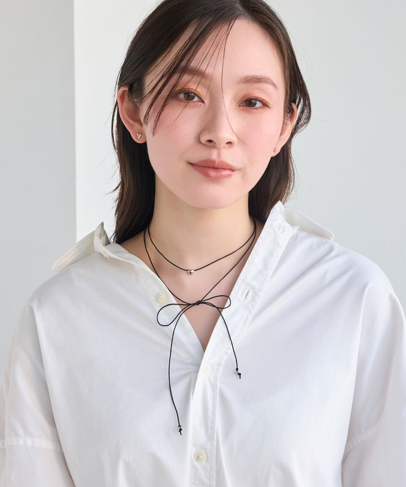 【金属アレルギー対応】ハートリーフセラミックピアス（片耳）