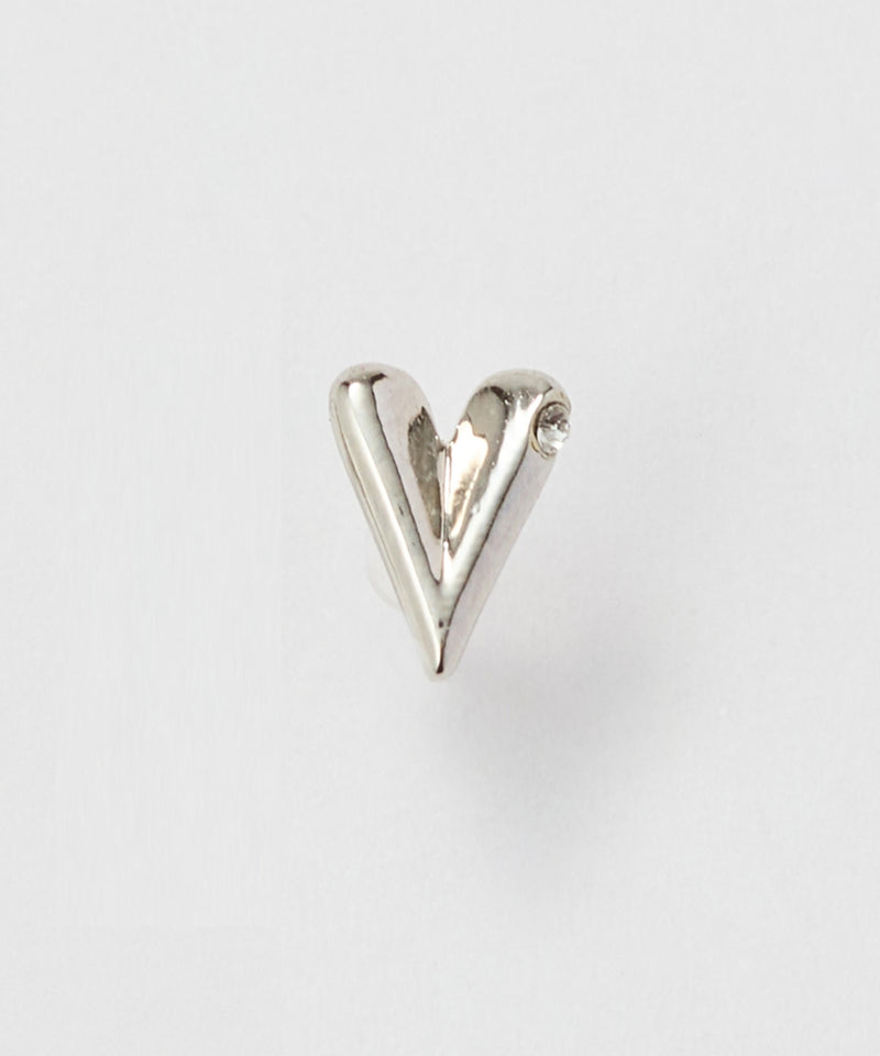 【金属アレルギー対応】ハートリーフセラミックピアス（片耳）