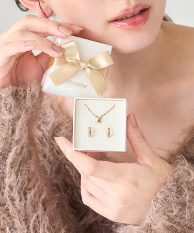 【2025Xmas Collection】ラディアントミニクロスネックレス&ピアス/BOX&ショッパー付き