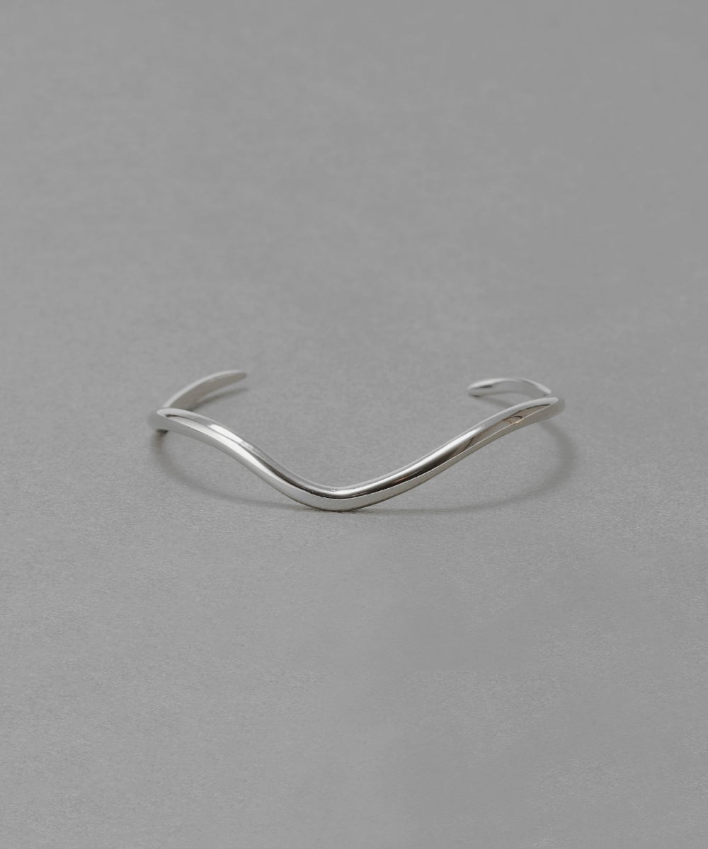 【金属アレルギー対応】ウェーブラインメタルバングル/サージカルステンレス