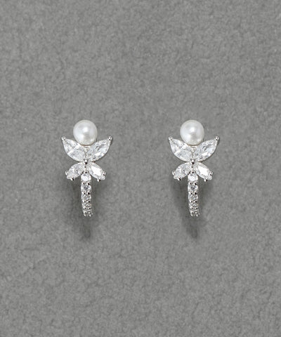 ロマンティックビジューバタフライフープピアス