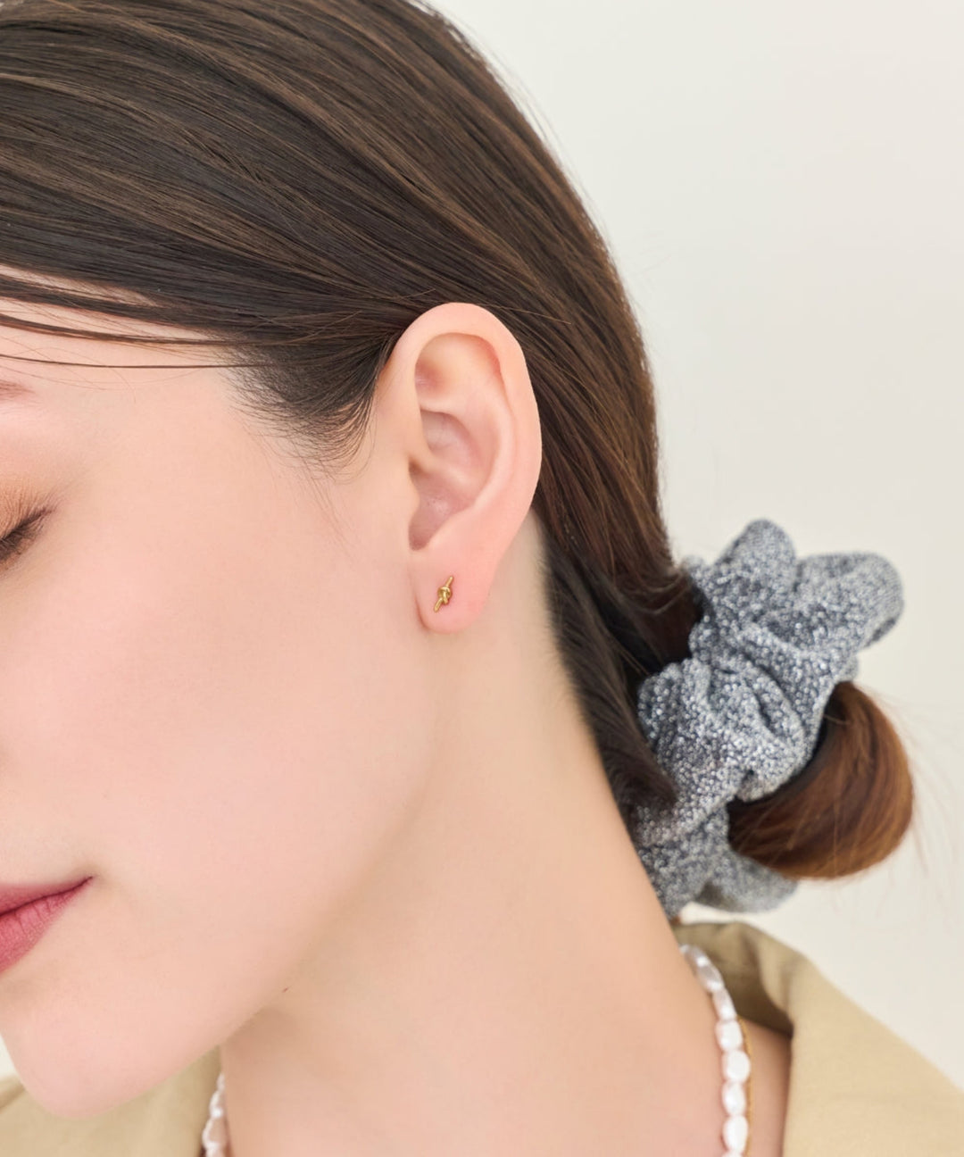 Phoebe/フィービィー】 【金属アレルギー対応】プチノットピアス