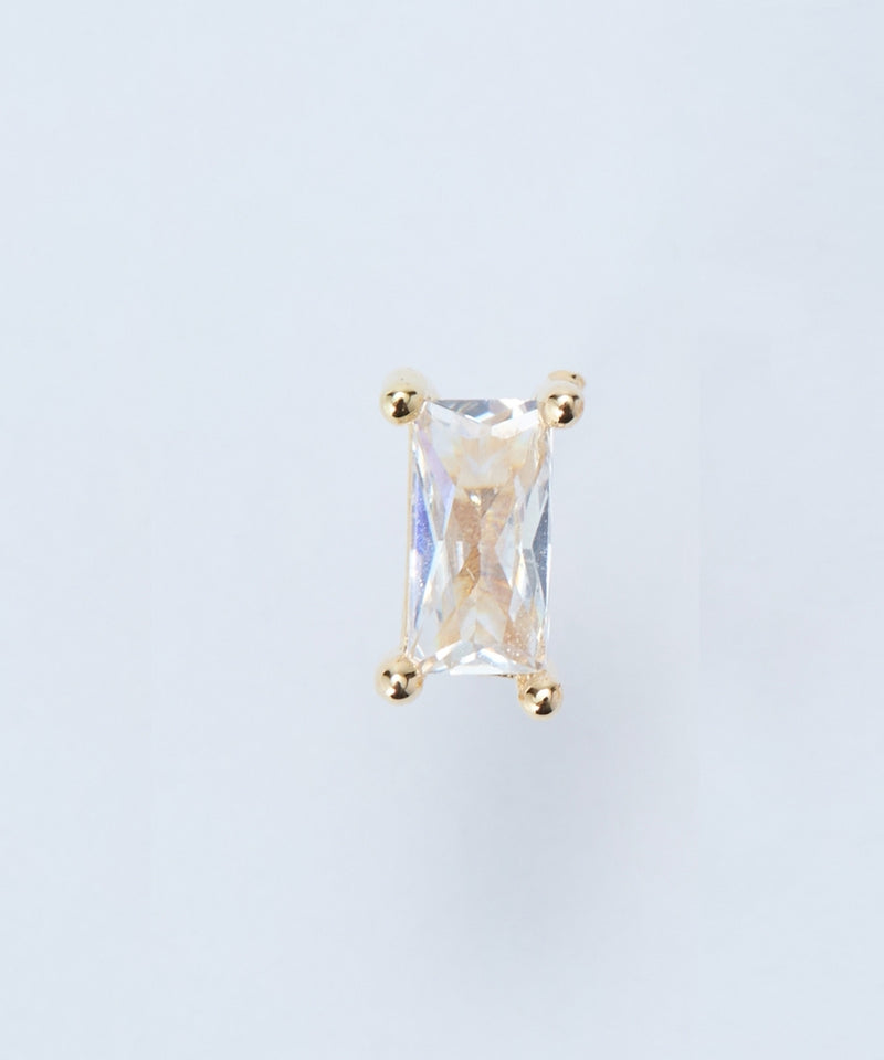 シャインフレームレクタングルピアス（片耳）