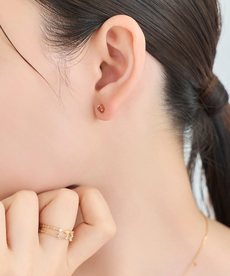 シャインフレームスクエアピアス（片耳）