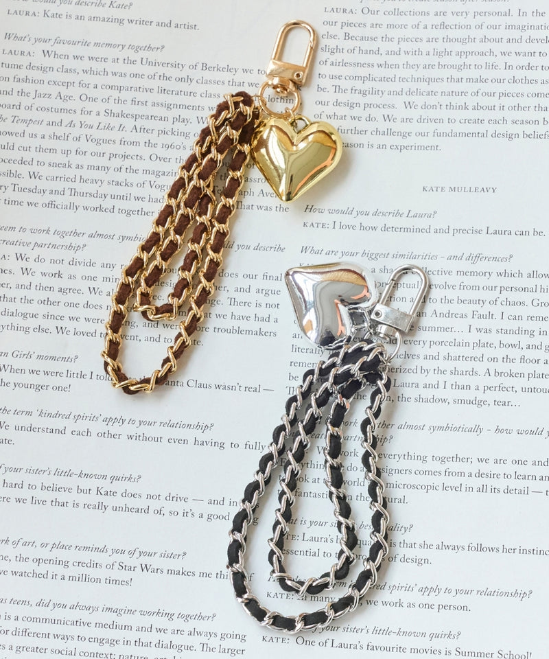 スウェードチェーンハートバッグチャーム